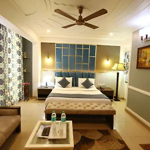 Hotel A Family Oppera Near Igi Airport, New Delhi