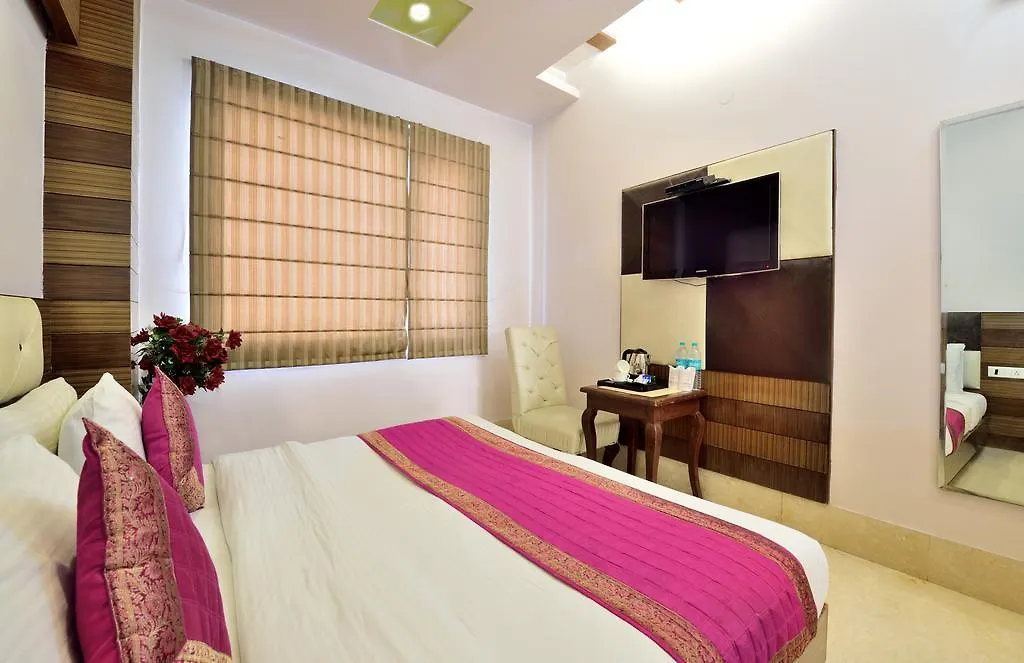 ***  Hotel Taksh Inn Delhi  Indien